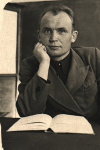 Владимир Ларин. Фотобиография.